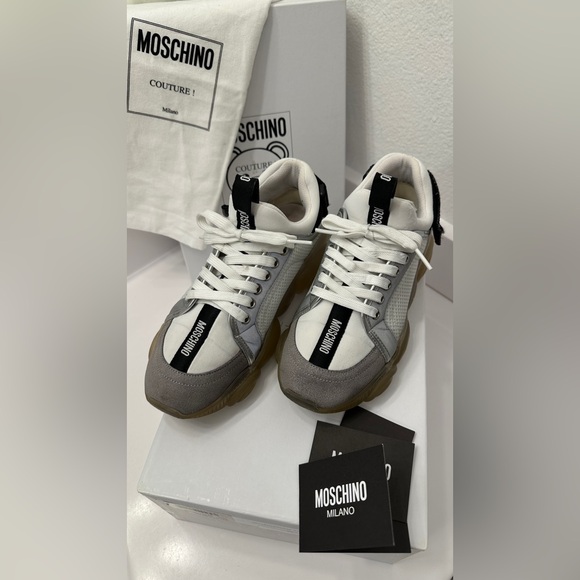 Moschino Teddy Run sneakers with strap - Picture 3 of 12